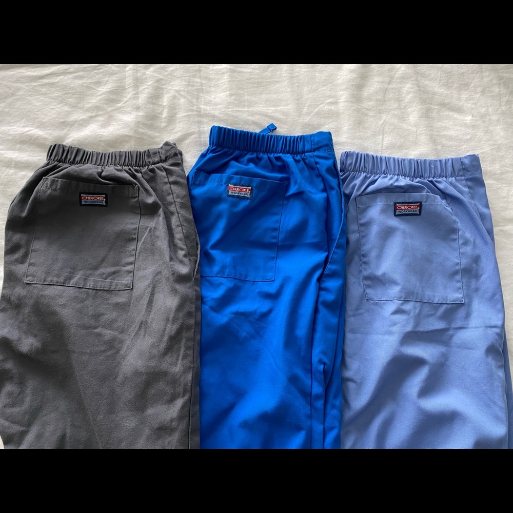 Bundle! Cherokee scrub pants women’s (4 pairs) size Small